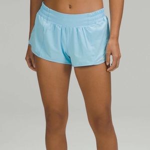 RARE BLUE CHILL Lulu Hotty hot size 4 2.5”